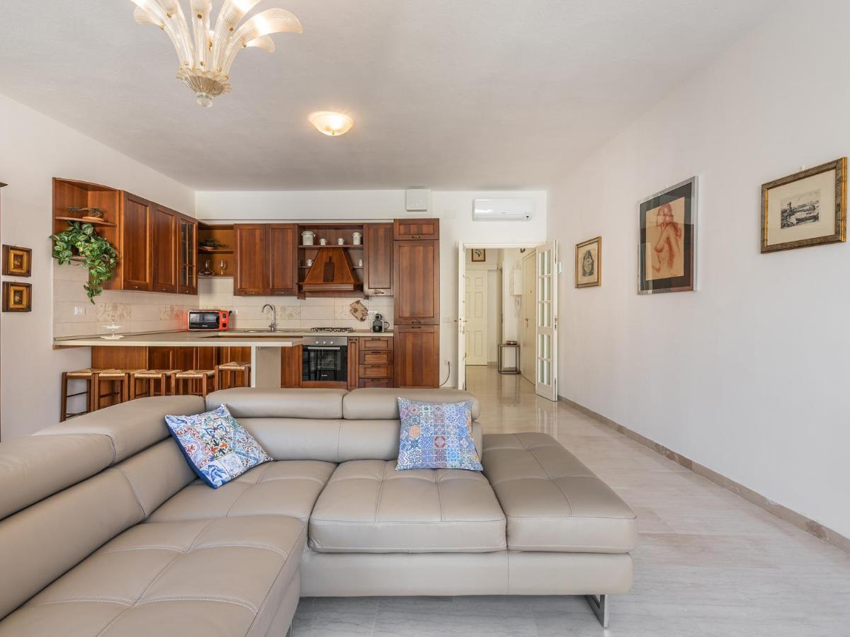 Apartment On Shopping Street Cagliari Exteriér fotografie