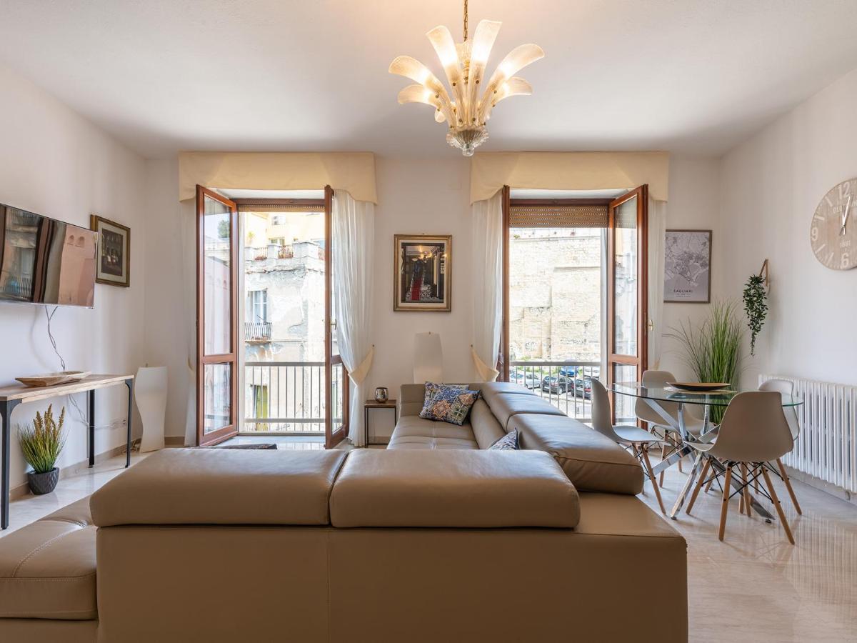 Apartment On Shopping Street Cagliari Exteriér fotografie
