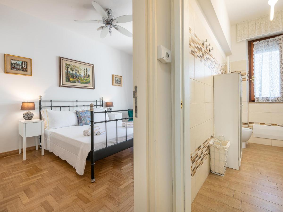 Apartment On Shopping Street Cagliari Exteriér fotografie