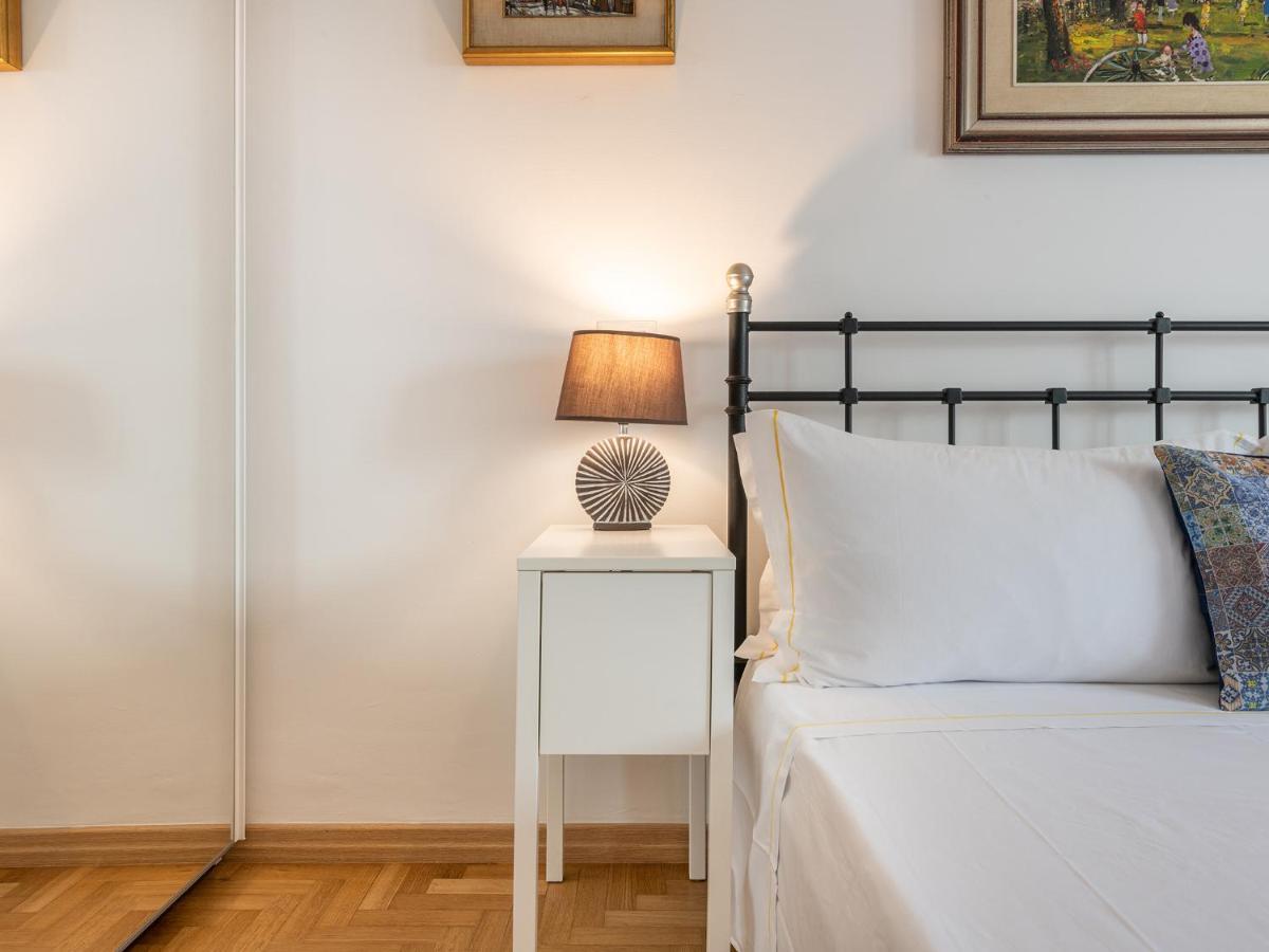Apartment On Shopping Street Cagliari Exteriér fotografie
