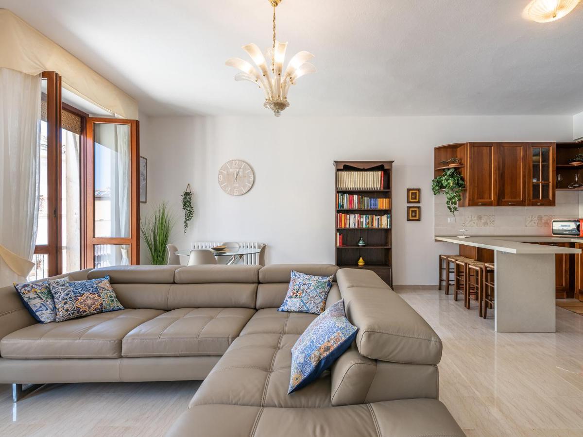 Apartment On Shopping Street Cagliari Exteriér fotografie